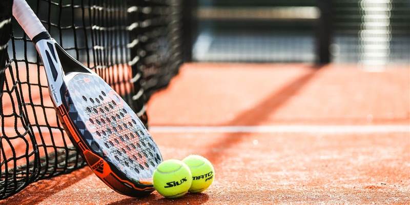 How to choose your padel racket?