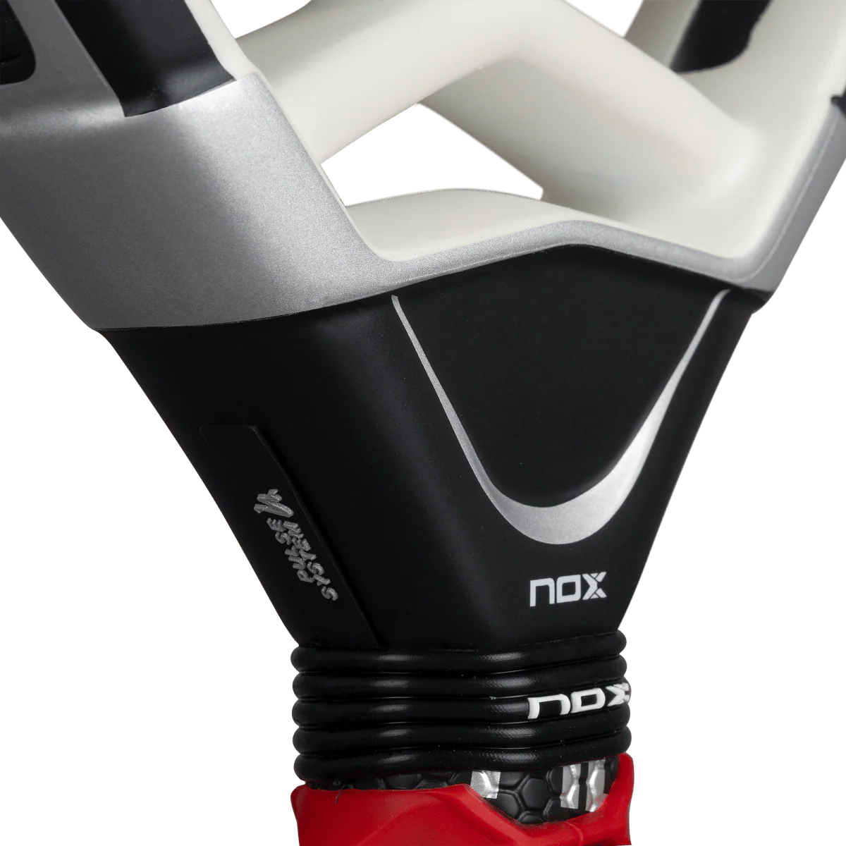 Nox AT10 Luxury Genius Attack 18K Alum 2026 by Agustín Tapia