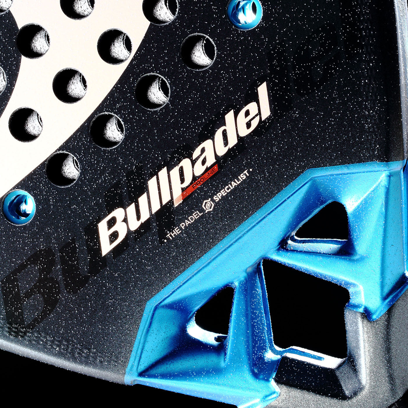 BULLPADEL VERTEX 05 CMF 26